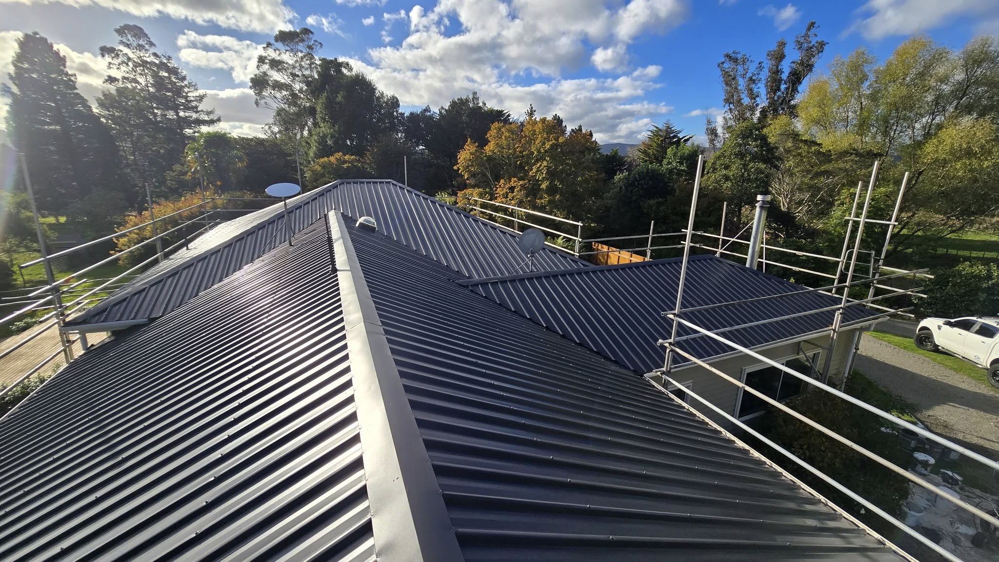 Dark grey tiled roof close-up